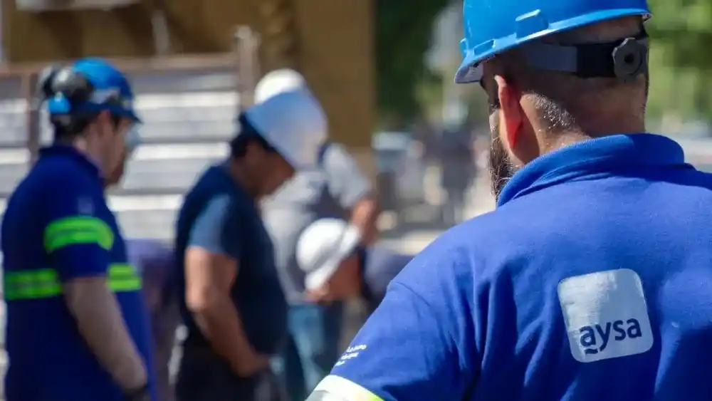 AySA vuelve a manos privadas tras una oferta de 340 millones de dólares