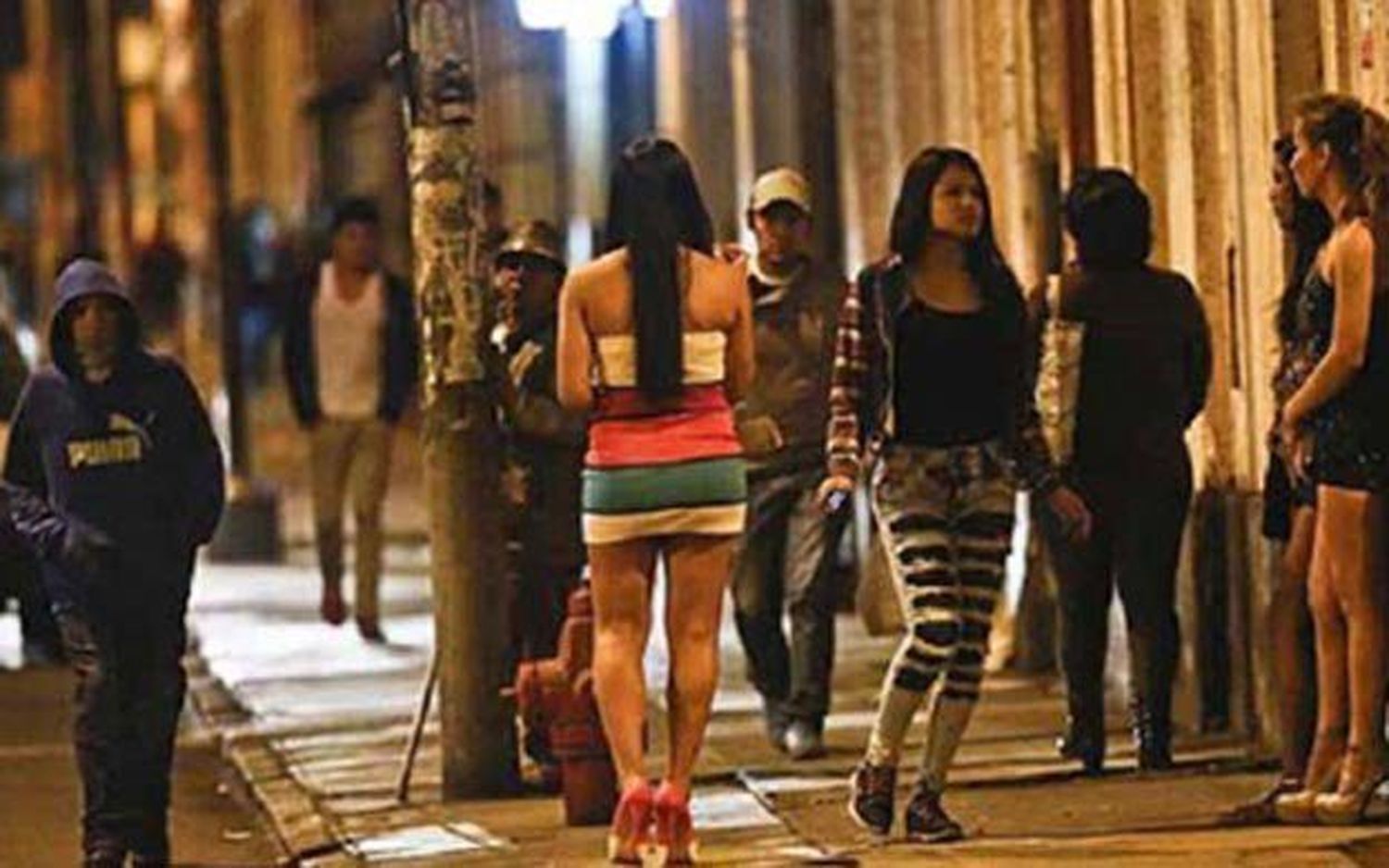 Desarticulan organización que explotaba sexualmente a venezolanas en Colombia