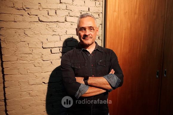 Marcelo Allasino estrena ‘Hermanas tejedoras’: "Hace falta volver a sacudir el avispero”