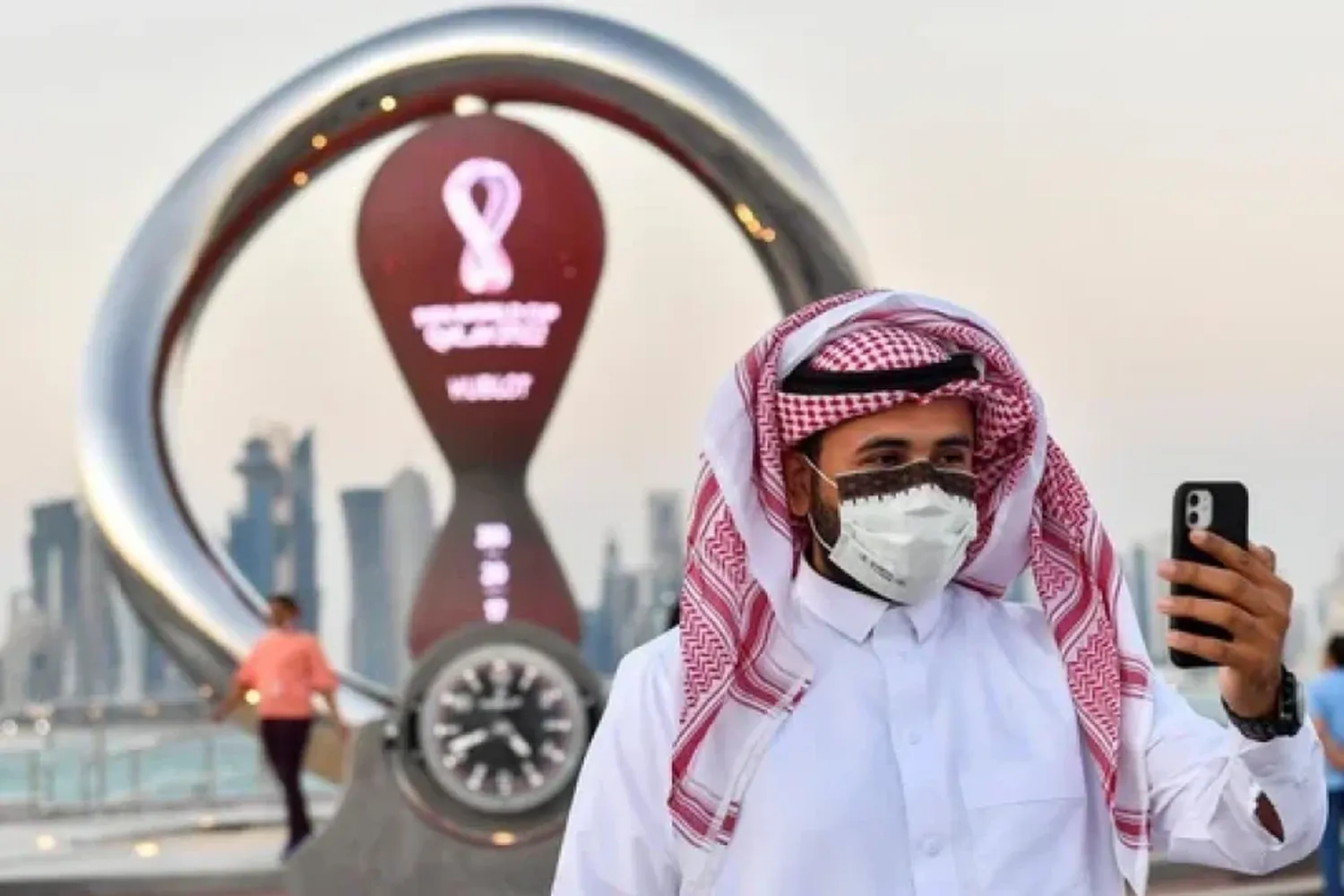 Inglaterra y Japón piden el uso de tapabocas en la zona mixta de Qatar 2022
