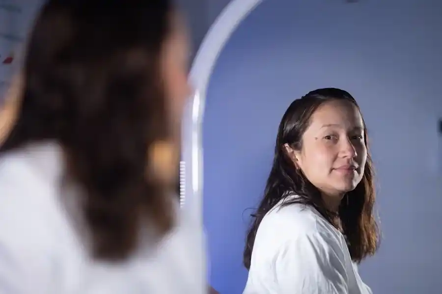 pidió al presidente Javier Milei que modere su discurso contra el país caribeño para facilitar la liberación del padre de su hijo. EFE