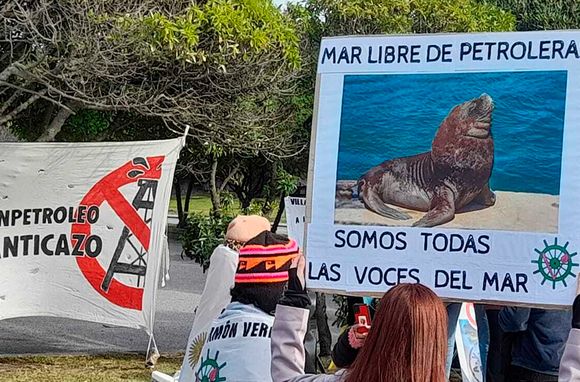 Exploración Offshore: "La empresa Shell es responsable de muchos impactos ambientales en todo el mundo"
