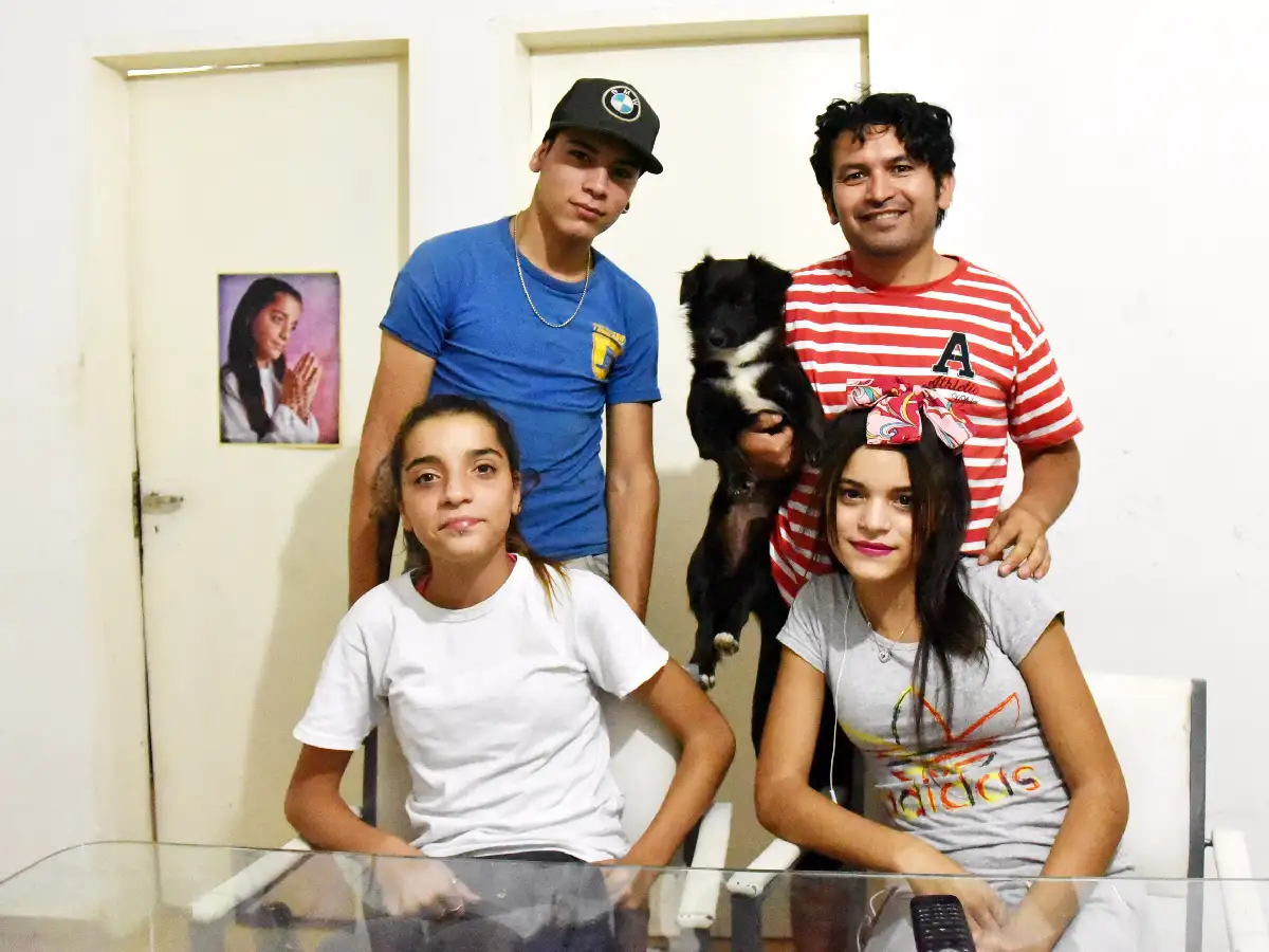 Papá soltero y del corazón: "Cada día llegan chicos al merendero que buscan en mí un abrazo, una palabra de aliento"
