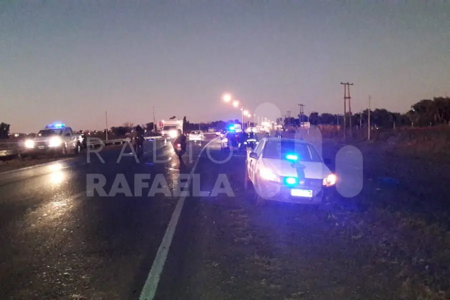 Choque en Ruta Nacional 34: impactaron un motociclista y un ciclista, uno de ellos terminó lesionado