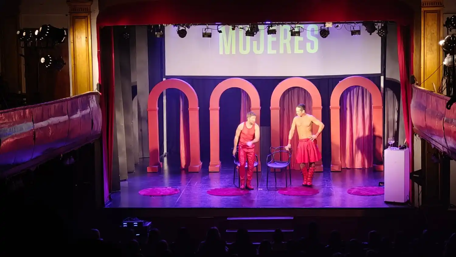 SEX pasó por el Teatro Italia