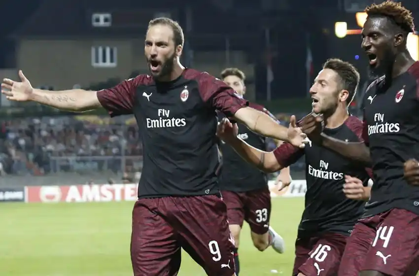 Higuaín, a un paso de ser nuevo jugador del Chelsea
