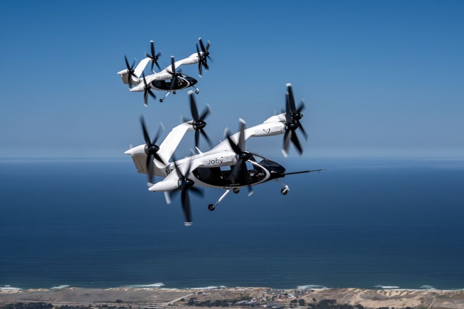 Joby marca un hito con vuelo dual de aeronaves eVTOL