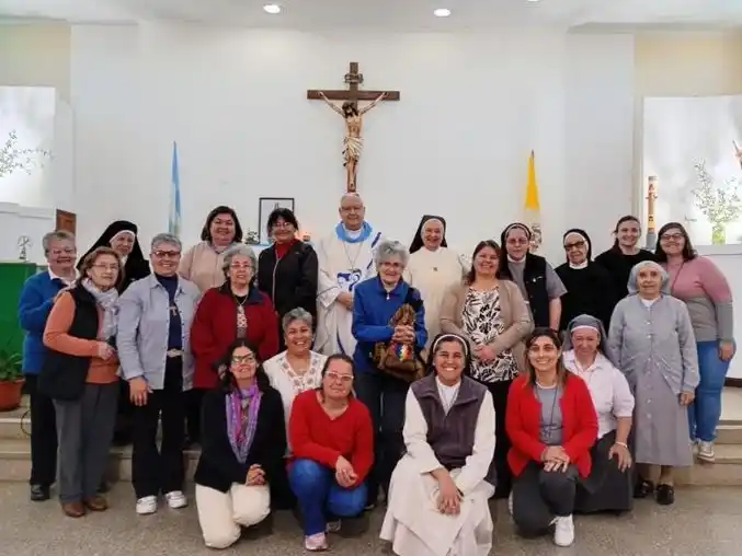 Encuentro de las diferentes expresiones de vida consagrada en Concordia