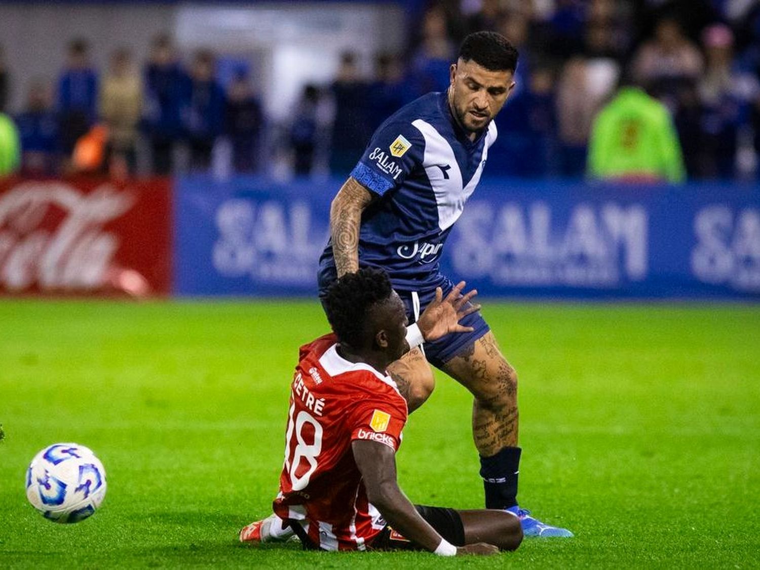 Estudiantes y Vélez tienen jugarán la final el 9 de julio
