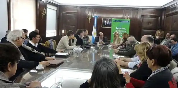 La Nación se comprometió a financiar las mediciones de aire