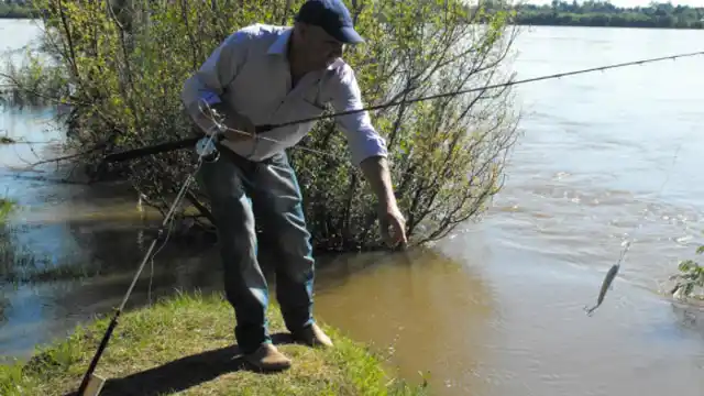 El pescador que encontró oro en el Uruguay y fue rico por un día