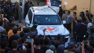 Hamas liberó a 20 rehenes, entre ellos tres argentinos secuestrados en Israel