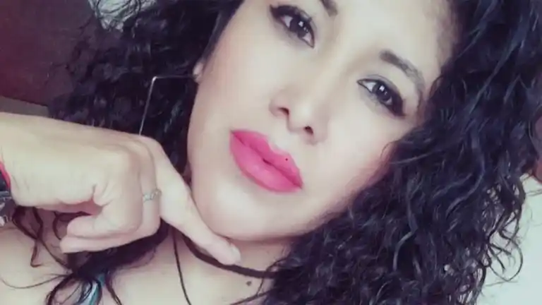 Aberrante asesinato ¿y ataque sexual?: el cuerpo desfigurado y mutilado apareció al costado de una ruta