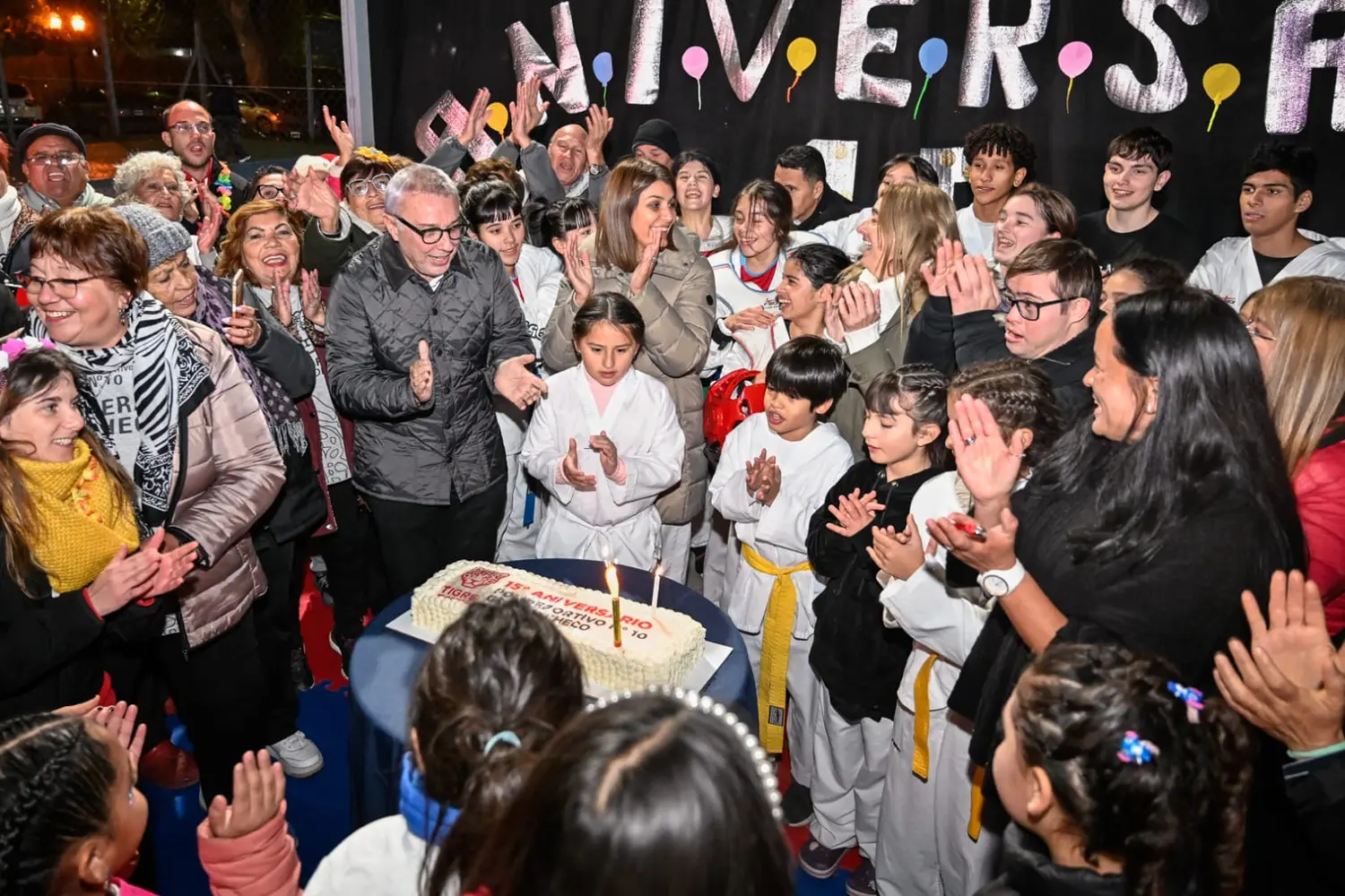 Julio Zamora presente en el aniversario