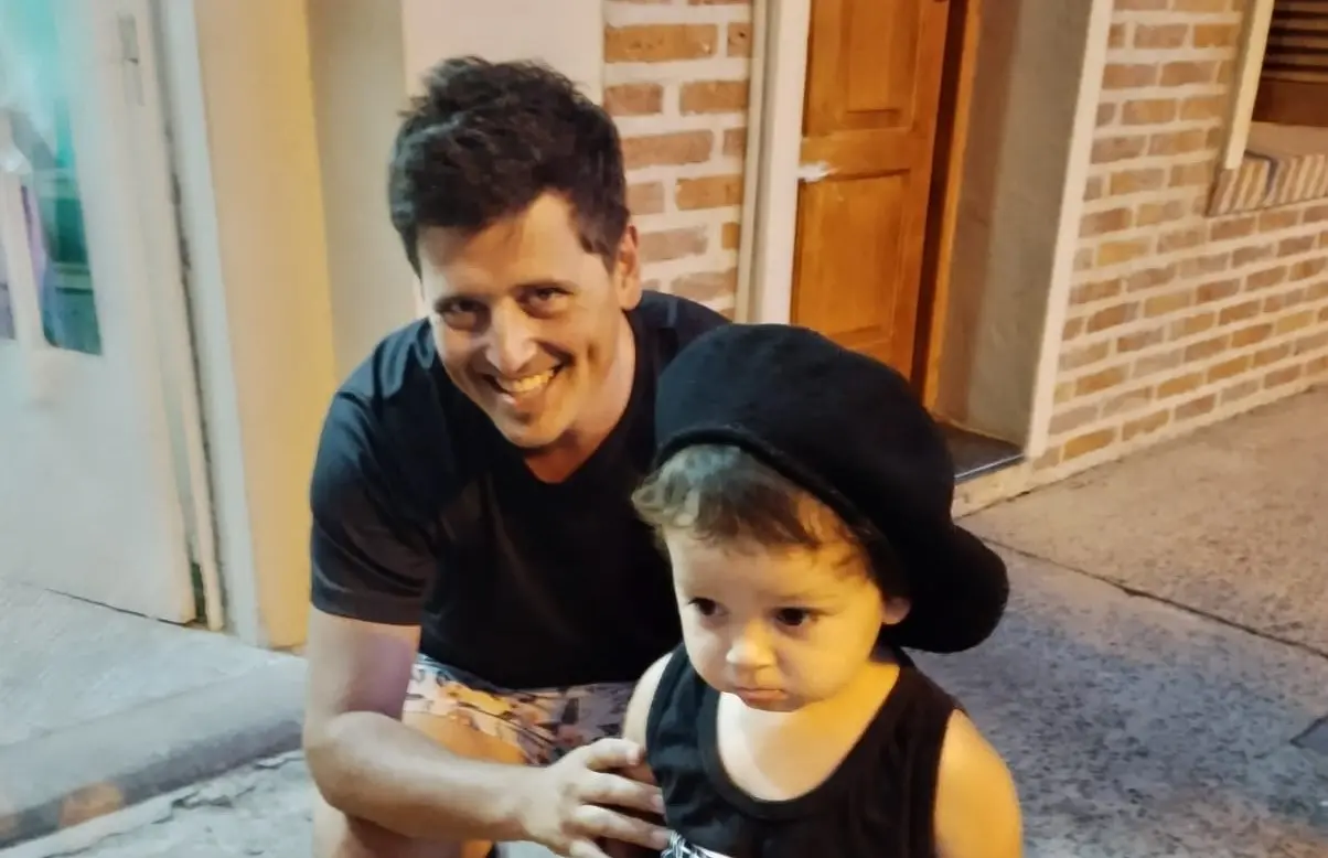 Fede le devolvió la gorra a Alejo