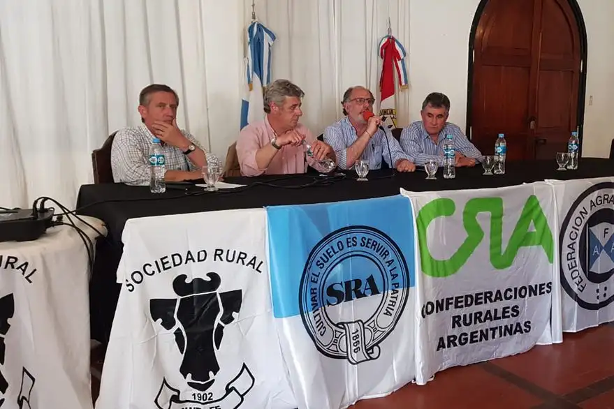 La Mesa de Enlace planea cese de comercialización para rechazar prórroga del cepo a exportaciones de carne