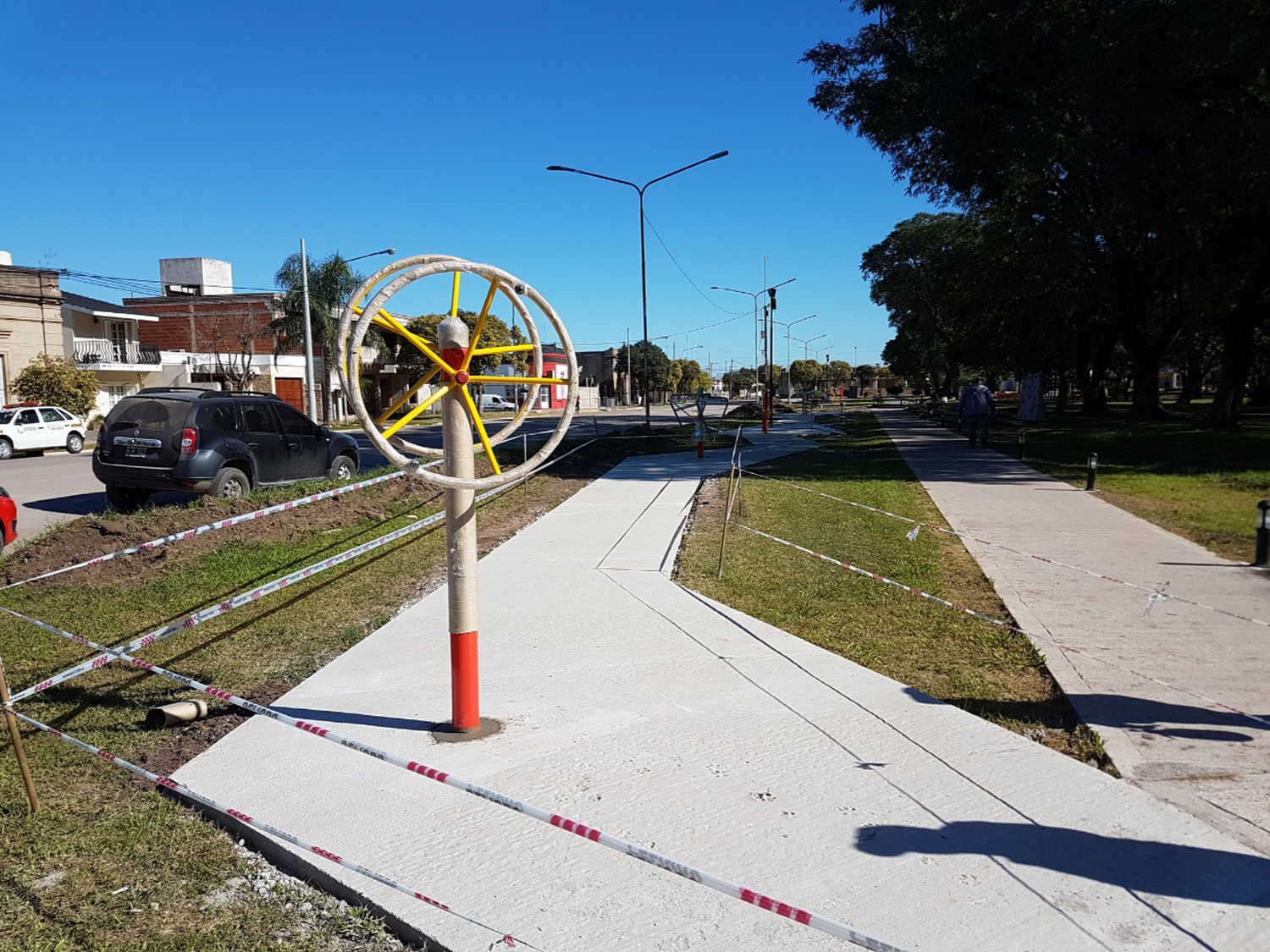 Freyre: instalaron aparatos más para actividad física en las plazas