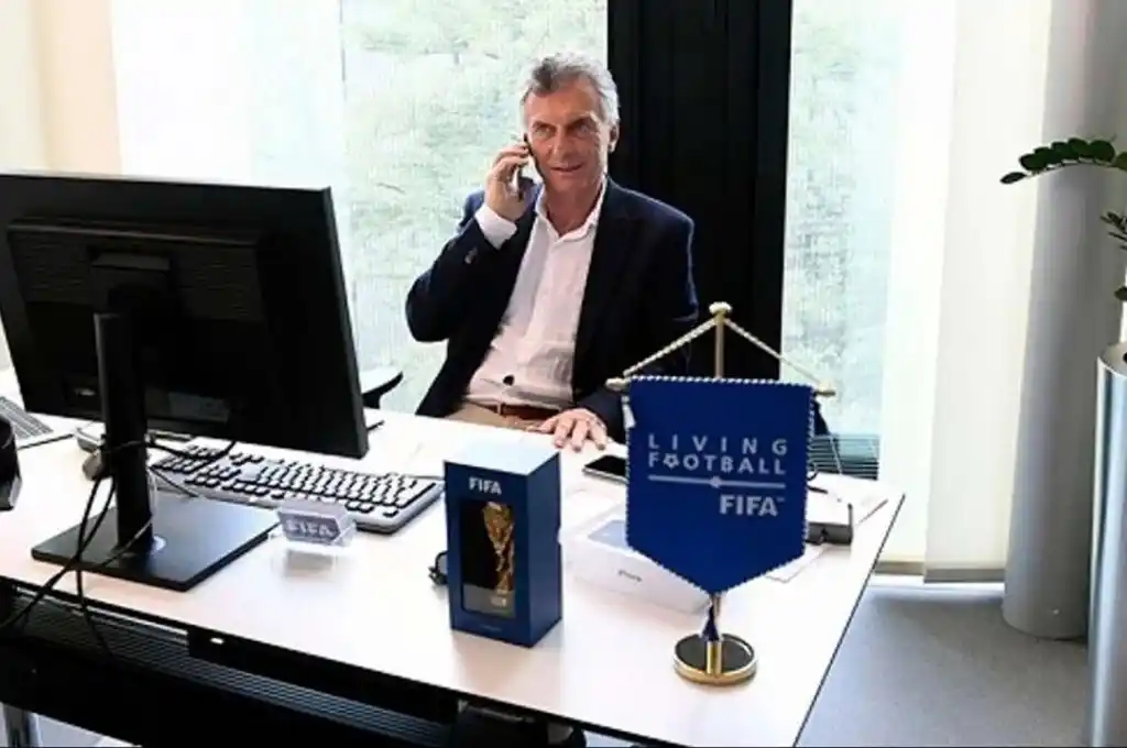 Piden que Macri sea destituido como presidente de la Fundación FIFA