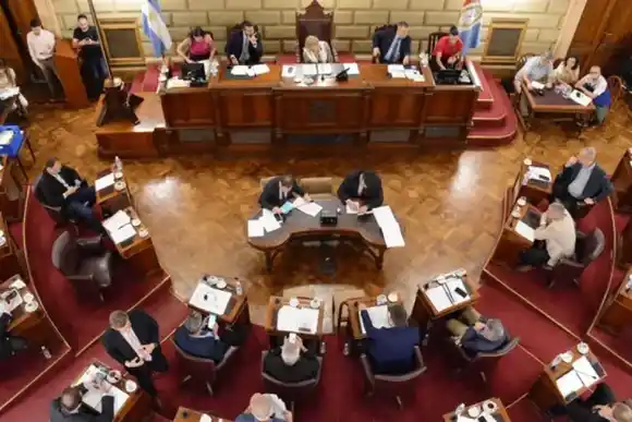 Todos de pie: en un hecho histórico Santa Fe tendrá su himno provincial