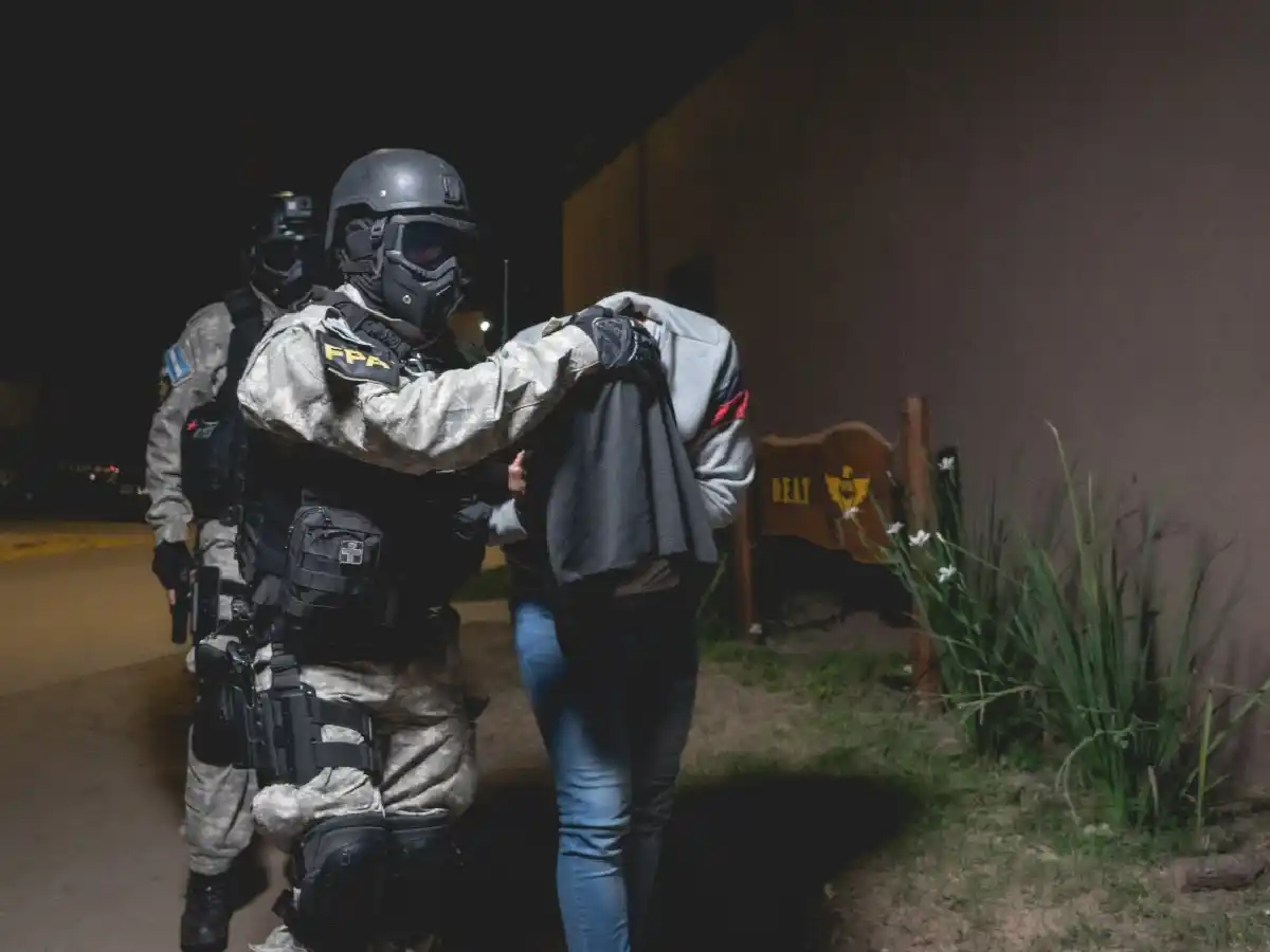 Se entregó venezolano y  ya son cuatro los detenidos  por narcotráfico en Arroyito
