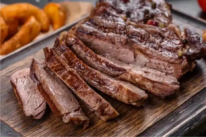 Hay 87 diputados invitados