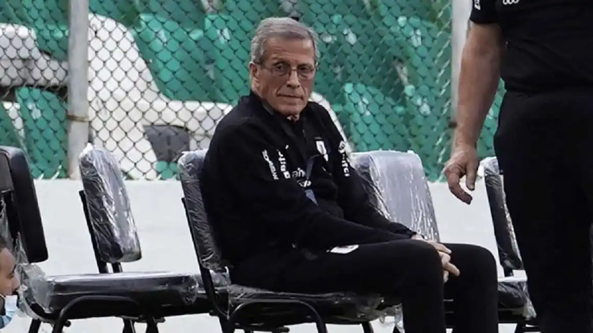 Luego de 15 años, Uruguay despidió al Maestro Tabárez como DT de la Selección