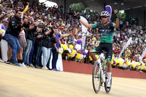Jhonny Araujo gana la primera etapa de la Vuelta al Táchira-2025