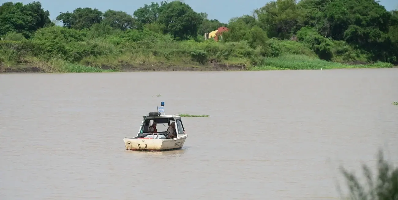 Tras días de búsqueda, hallaron el cadáver del adolescente que cayó al río Santa Fe