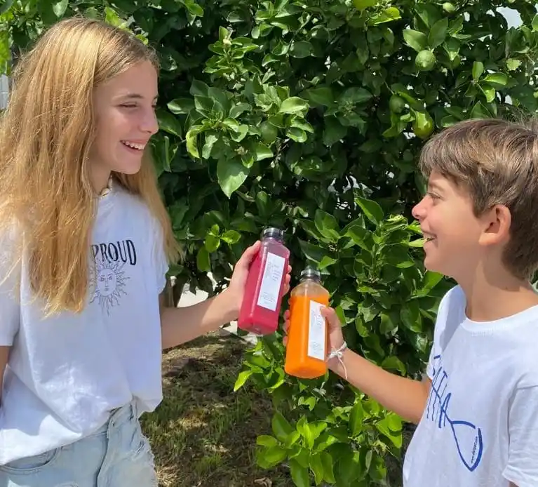 Jugos naturales de frutas y verduras