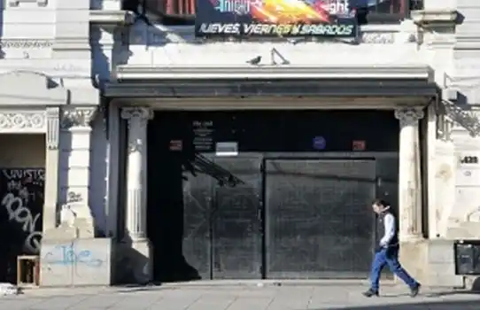 Asesino al volante: Mató a tiros a un adolescente a la salida de un boliche