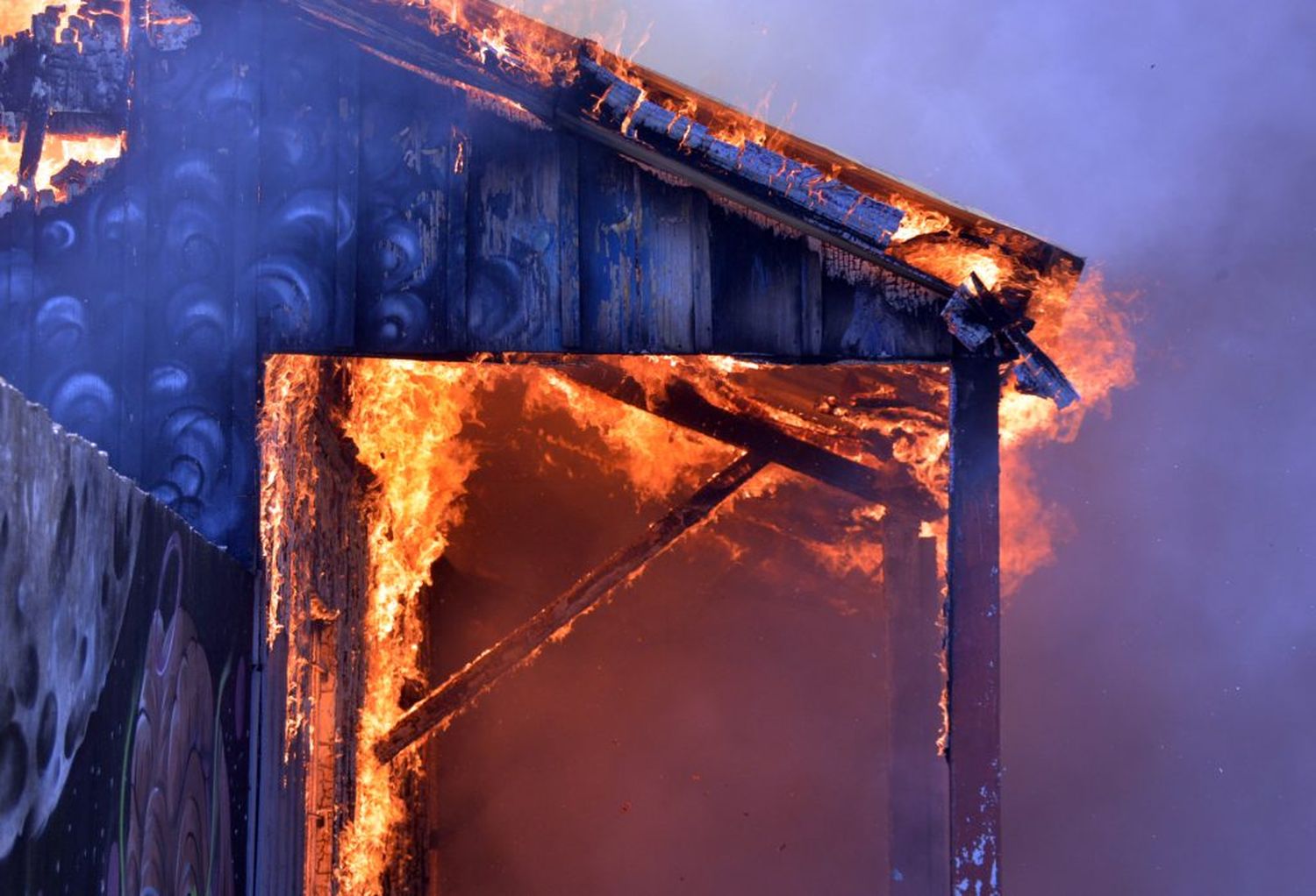 Desde el Municipio aseguraron que se perdió mucha información de trabajo en el incendio de la Ludoteca