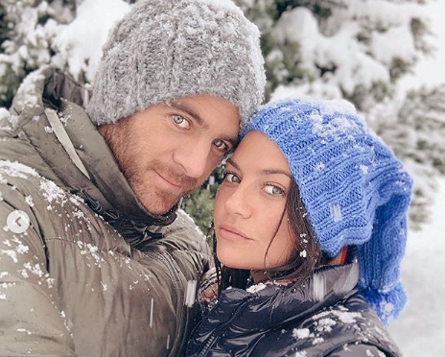 En Bariloche, Del Potro se muestra con su novia