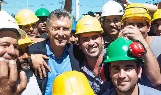 Macri a los trabajadores: "Son la fuerza que mueve al país hacia adelante"