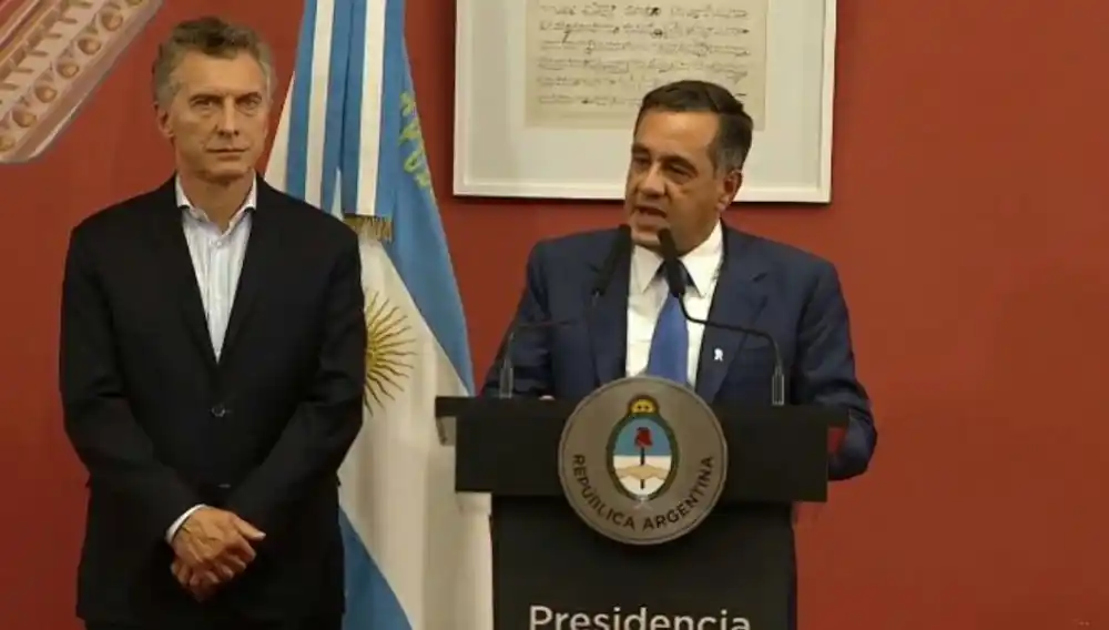 Finocchiaro y la excusa de siempre: Culpar a "la política" si no comienzan las clases