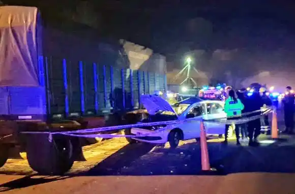 Imputaron por homicidio al transportista que dejó el acoplado en la banquina de la Ruta 55