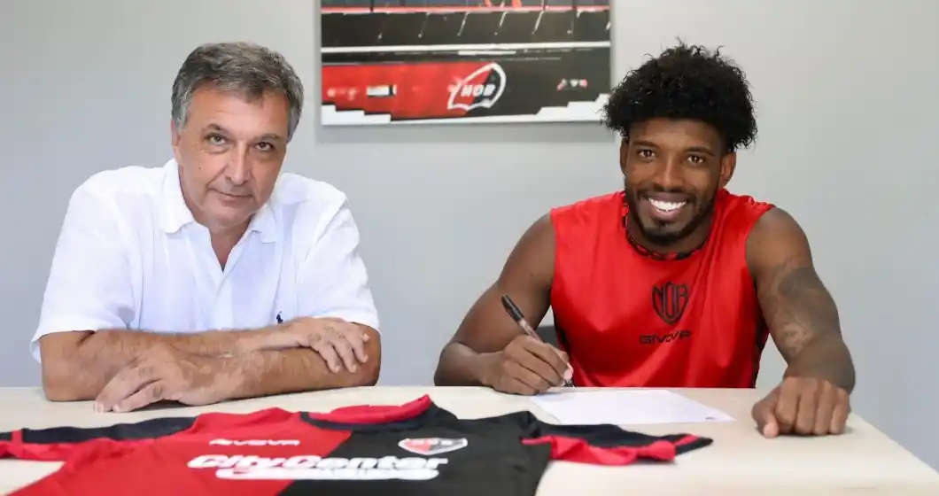Jherson Mosquera firmó y es nuevo refuerzo de Newell’s