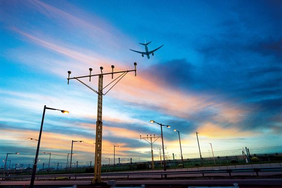 Con 240 vuelos por día, la ruta más transitada del mundo resurge en abril