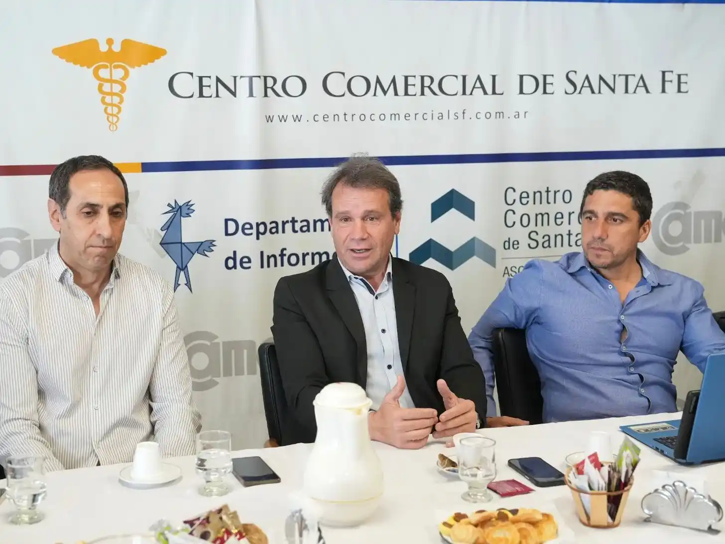 Autoridades compartieron los objetivos, alcances y sectores participantes.