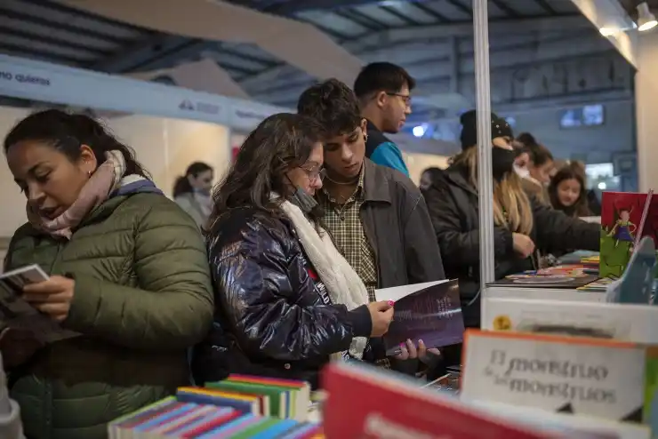 Quiénes serán los invitados a la 3° Feria del Libro de Campana: “Más libros, más libres”
