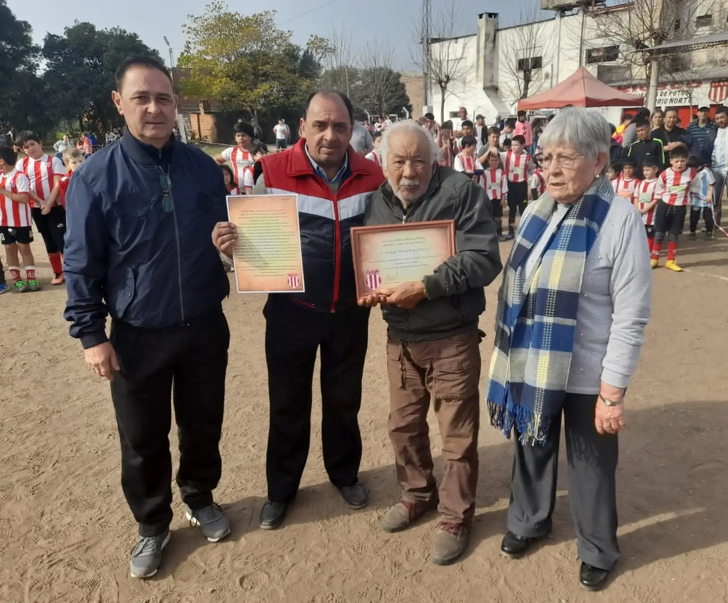 Encuentro de Fútbol Infantil "Norteñitos", Homenaje a Cándido "Hacha brava" Farías y a Delia Fortuna de Castañeda.