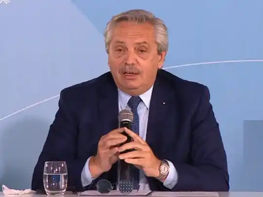 Alberto Fernández tras el cortocircuito interno por las tarifas: "Hemos fijado un aumento del 9%. Es un tema terminado"