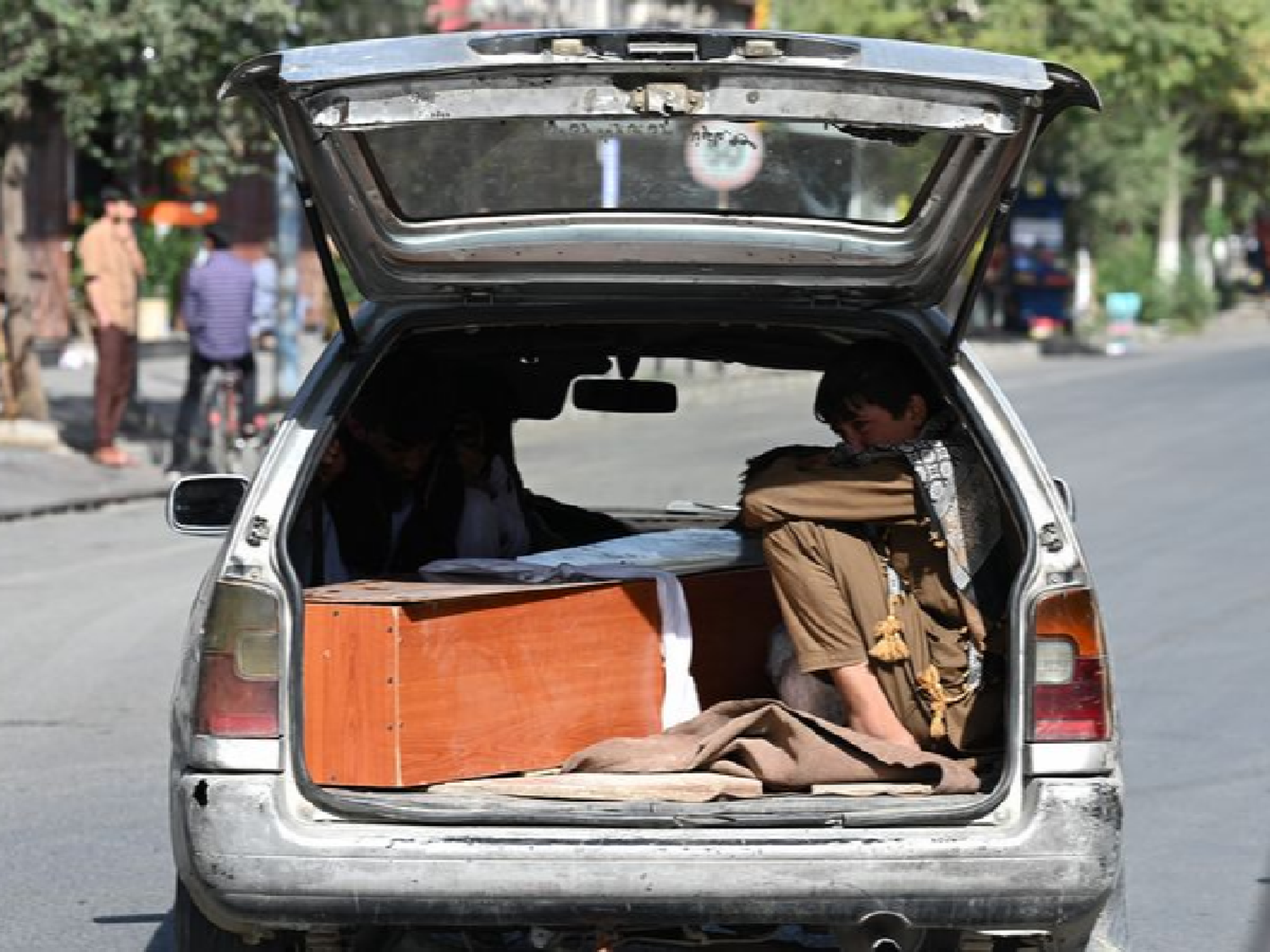 EE.UU. atacó un auto de ISIS que iba al aeropuerto de Kabul