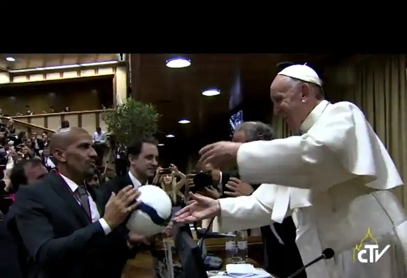 El Papa presentó el partido por la paz que se jugará en La Plata