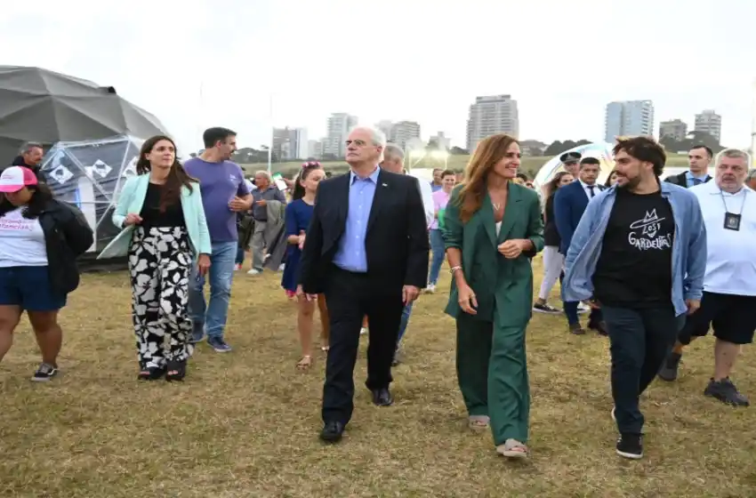 Tolosa Paz participó de la apertura del "Parque de las Infancias” en la Base Naval