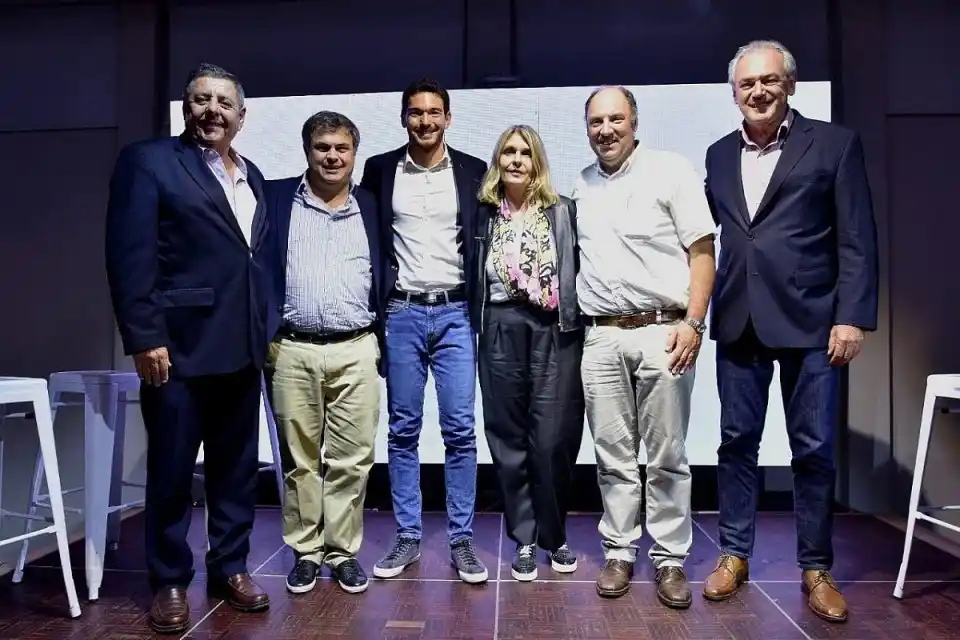 Gracias a Benedetti, De Angeli y funcionarios de peso, Gainza afianza su proyecto en Paraná