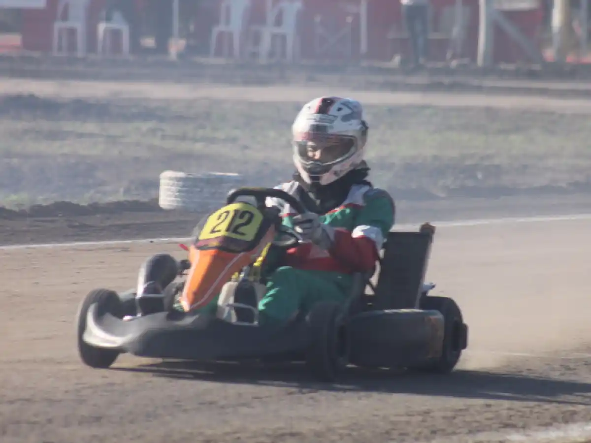 Arcari al podio en Arias