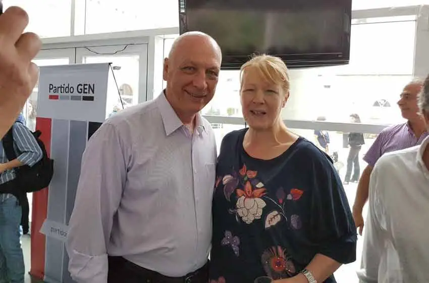 Bonfatti y Stolbizer juntos en el plenario nacional del Partido GEN