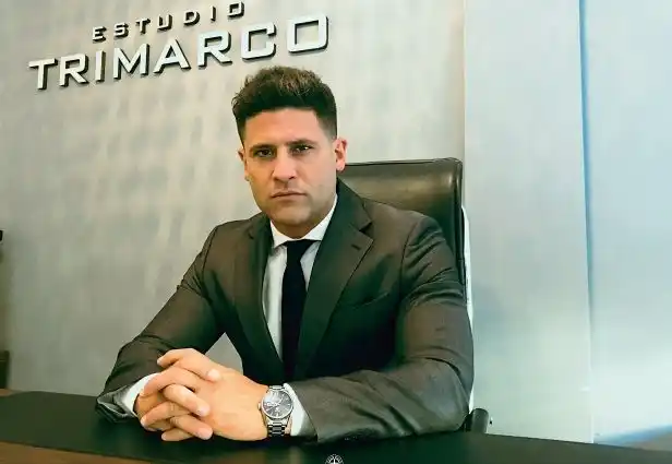 Pidió exhumar el cuerpo de su padre al sospechar un asesinato