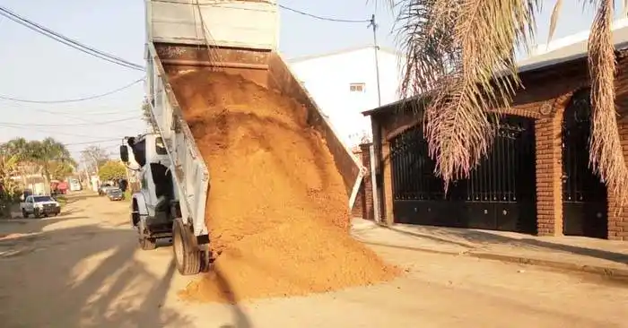 Mejoras en las calles de  ripio de la ciudad