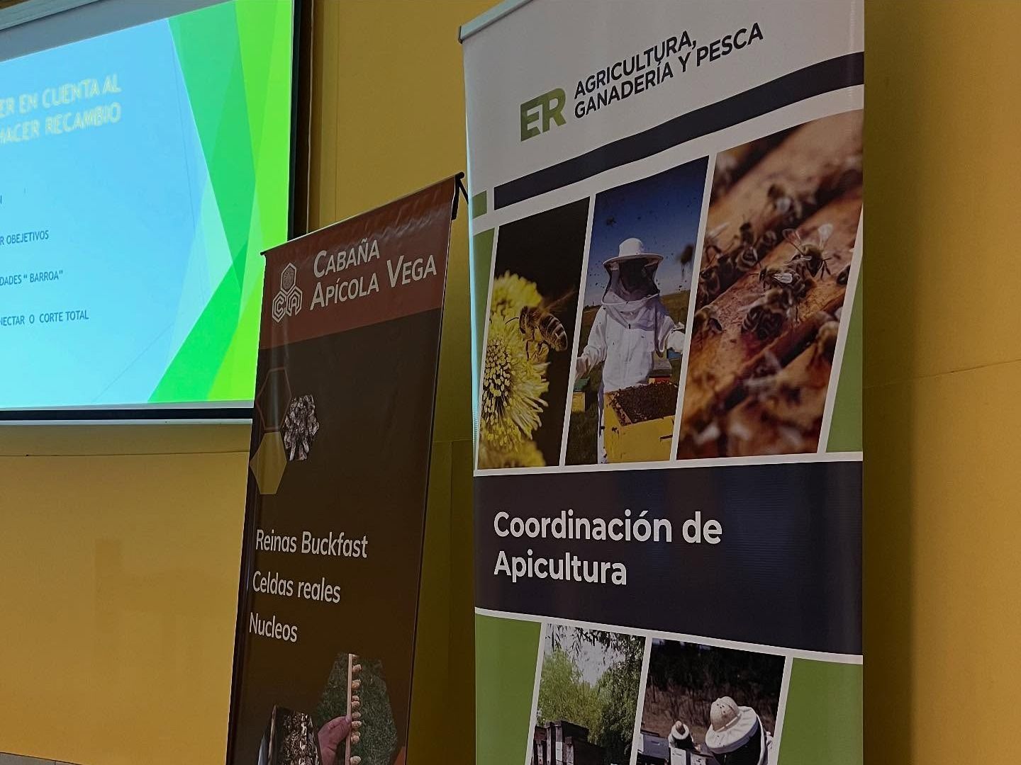 Exitosa charla sobre recambio de reinas y multiplicación en apicultura
